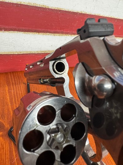 COLT PYTHON 2020 STAINLESS6" BARREL .38 SPECIAL/.357 MAGNUM - Image 9 of 14