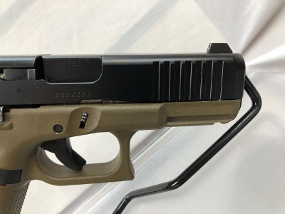 GLOCK 19 9MM LUGER (9x19 PARA) - Image 3 of 11