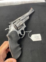 SMITH & WESSON 629 CLASSIC .44 MAGNUM - Image 3 of 4