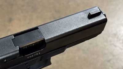 GLOCK 17 9MM LUGER (9x19 PARA) - Image 7 of 11