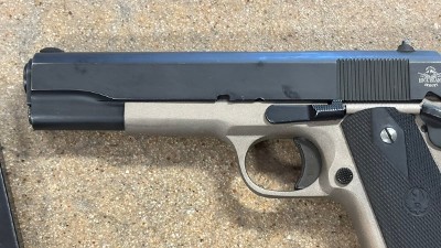 ROCK ISLAND ARMORY M1911 A1-FS 45 ACP (45 Auto) - Image 3 of 10