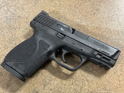 SMITH & WESSON M&P 40 40 Smith & Wesson - Image 6 of 7