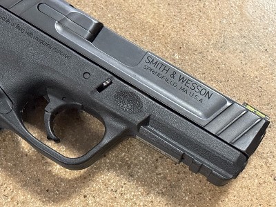 SMITH & WESSON SD40 40 Smith & Wesson - Image 7 of 8