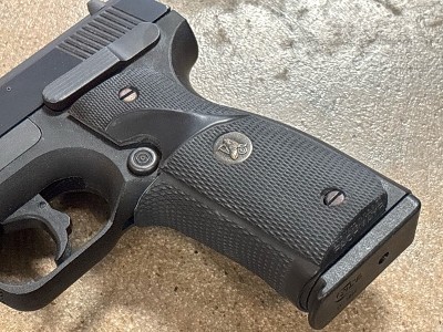 COLT ALL AMERICAN 2000 9MM LUGER (9x19 PARA) - Image 4 of 7
