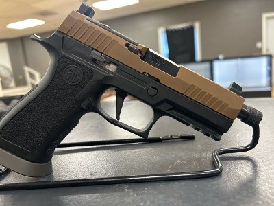 SIG SAUER P320 9MM LUGER (9x19 PARA) - Image 2 of 4