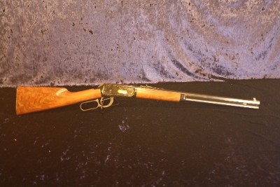 WINCHESTER 94 Classic .30-30 WIN - Image 1 of 10