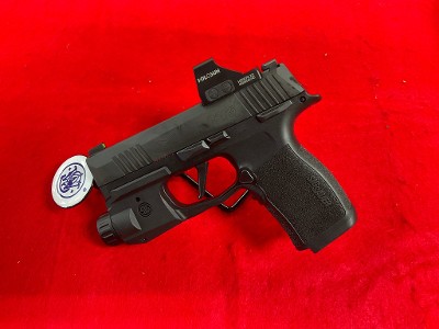 SIG SAUER P365X *MANUAL SAFETY* 9MM LUGER (9X19 PARA) - Image 1 of 4