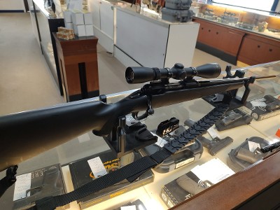 SAVAGE ARMS 11 .308 WIN - Image 1 of 11