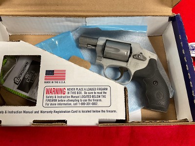 SMITH & WESSON 642 AIRWEIGHT .38 SPL +P - Image 4 of 4
