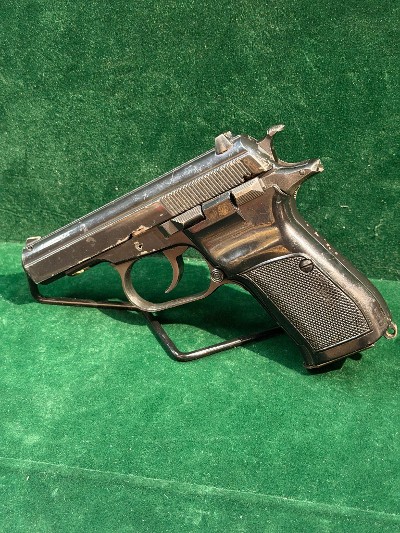 CZ CZ-82 9x18MM MAKAROV - Image 2 of 2