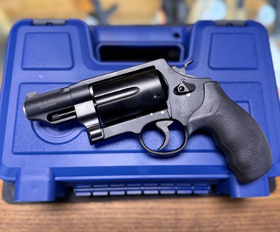 SMITH & WESSON GOVERNOR .45 LC/.410 GA - Image 2 of 2
