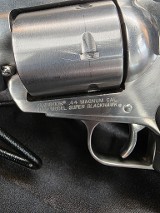 RUGER NEW MODEL SUPER BLACKHAWK .44 MAGNUM - Image 2 of 6