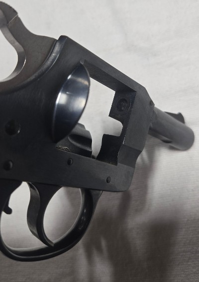 H&R 929 .22 LR - Image 8 of 9