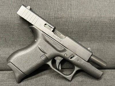 GLOCK 42 .380 ACP - Image 4 of 8