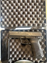 HECKLER & KOCH HK45 .45 ACP - Image 3 of 3