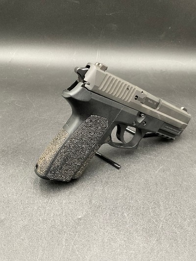 SIG SAUER SP2022 9MM LUGER (9x19 PARA) - Image 7 of 10