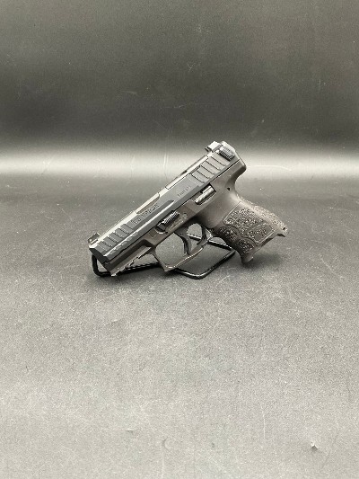 HECKLER & KOCH VP9SK 9MM LUGER (9x19 PARA) - Image 1 of 11