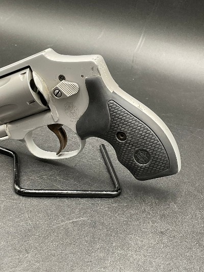 SMITH & WESSON 642-2 .38 SPL +P - Image 2 of 10
