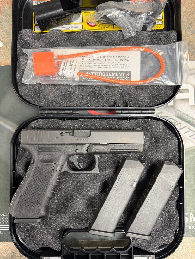 GLOCK G17 GEN 4 9MM LUGER (9X19 PARA) - Image 2 of 8
