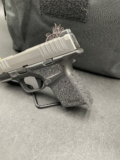 SPRINGFIELD ARMORY Hellcat 9MM LUGER (9x19 PARA) - Image 2 of 10