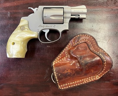 SMITH & WESSON 60-7 Lady Smith .38 SPL +P - Image 1 of 8