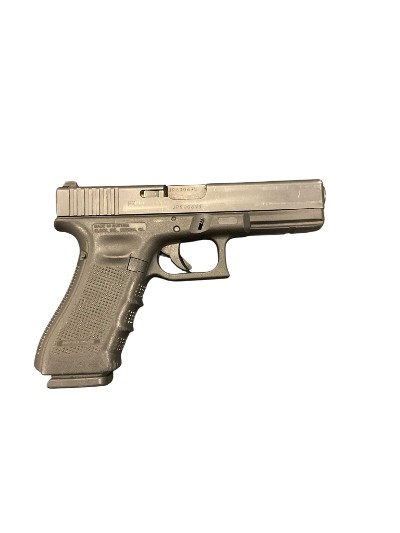 GLOCK G17 GEN 4 9MM LUGER (9x19 PARA) - Image 1 of 9
