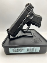 GLOCK 27 GEN 2 40 Smith & Wesson - Image 2 of 9