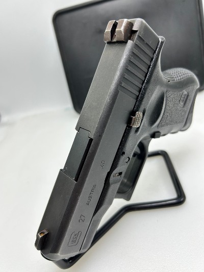 GLOCK 27 GEN 2 40 Smith & Wesson - Image 5 of 9