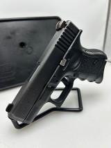 GLOCK 27 GEN 2 40 Smith & Wesson - Image 3 of 9