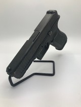 GLOCK 17 GEN 5 9MM LUGER (9x19 PARA) - Image 4 of 11