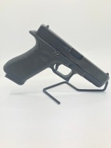 GLOCK 17 GEN 5 9MM LUGER (9x19 PARA) - Image 1 of 11