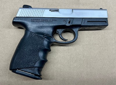 SMITH & WESSON SW40VE .40 CALIBER - Image 2 of 6