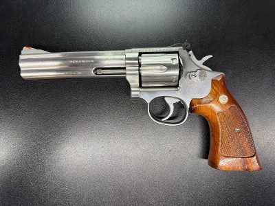 SMITH & WESSON 686 .357 MAG - Image 1 of 11