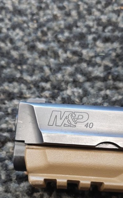 SMITH & WESSON M&P 40 40 Smith & Wesson - Image 5 of 12