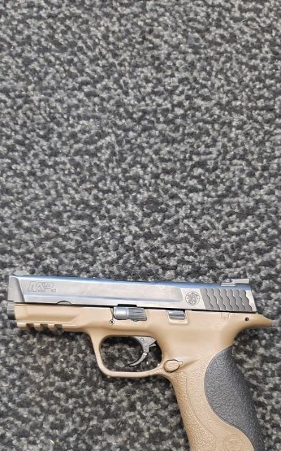SMITH & WESSON M&P 40 40 Smith & Wesson - Image 1 of 12
