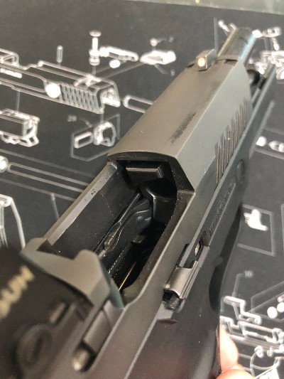 SIG SAUER P320 COMPACT 9MM LUGER (9X19 PARA) - Image 11 of 12