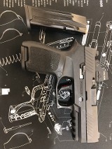 SIG SAUER P320 COMPACT 9MM LUGER (9X19 PARA) - Image 2 of 12