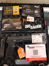 SIG SAUER P320 COMPACT 9MM LUGER (9X19 PARA) - Image 1 of 12