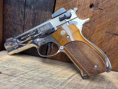 SMITH & WESSON MODEL 539 HP NICKEL 9MM LUGER (9x19 PARA) - Image 7 of 12