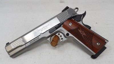 SMITH & WESSON SW1911 E SERIES .45 ACP - Image 4 of 8