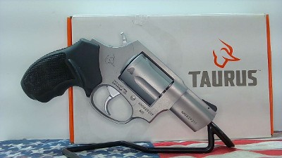 TAURUS 605 (2-605029) .357 MAG - Image 1 of 10