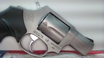TAURUS 605 (2-605029) .357 MAG - Image 8 of 10