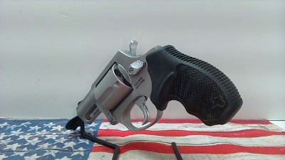 TAURUS 605 (2-605029) .357 MAG - Image 4 of 10
