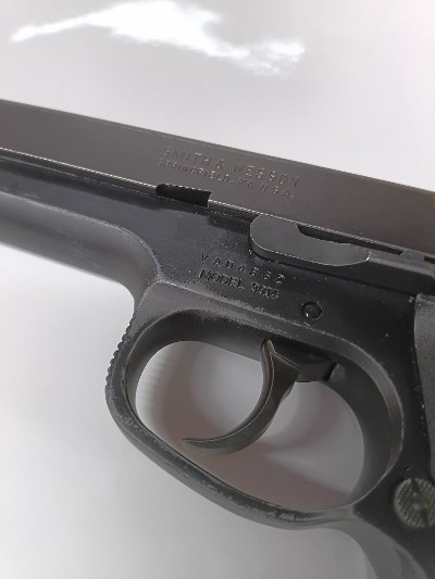 SMITH & WESSON 3914 9MM LUGER (9x19 PARA) - Image 4 of 25