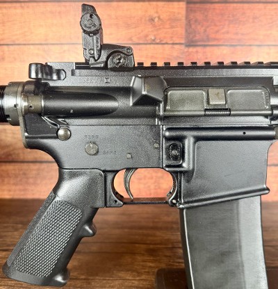 COLT Carbine CR6920 5.56 NATO 16" AR-15 With StreamLight TLR-1 Weaponlight 5.56X45MM NATO - Image 7 of 15
