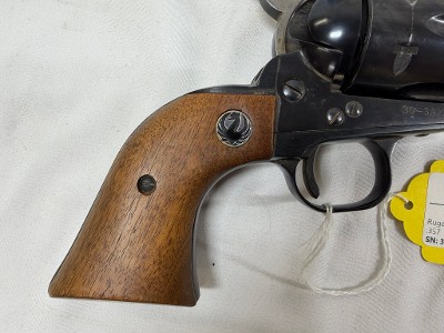 RUGER BLACKHAWK .357 MAG - Image 3 of 4
