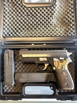 SIG SAUER P229 EQUINOX .40 S&W - Image 6 of 7