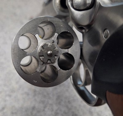RUGER SUPER REDHAWK .44 MAGNUM - Image 5 of 11