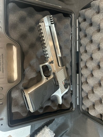 MAGNUM RESEARCH DESERT EAGLE 50AE 50 AE (Action Express) - Image 9 of 9