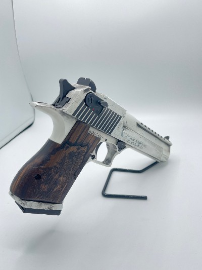 MAGNUM RESEARCH DESERT EAGLE .50 AE - Image 4 of 7